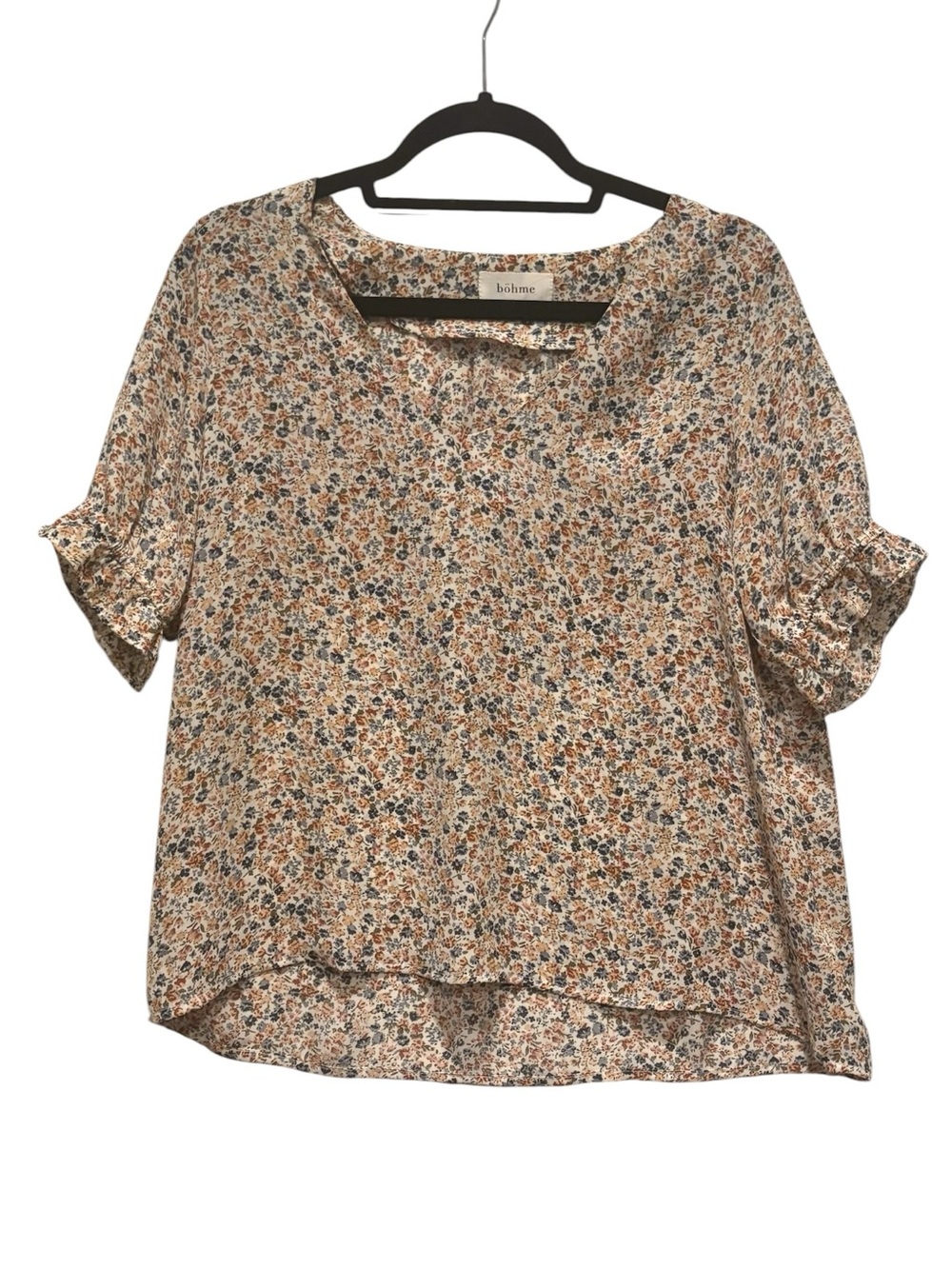 bohme - women's floral print blouse. Size small. Flutter sleeve, v-neck